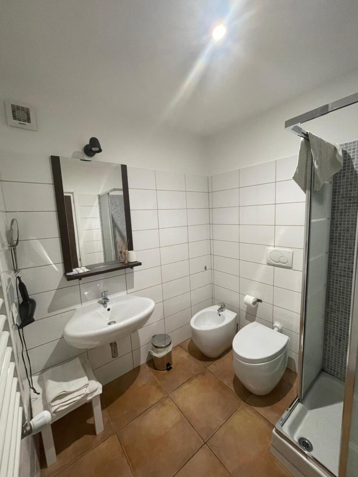 Conti B&B Suite Ponte Amato ガッリカーノ・ネル・ラーツィオ エクステリア 写真